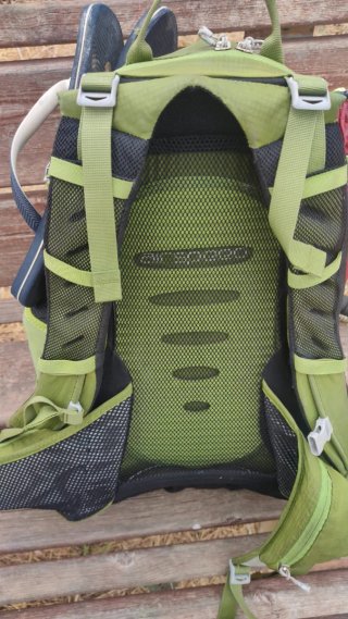 Osprey mira 26