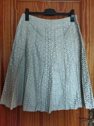 Falda calada