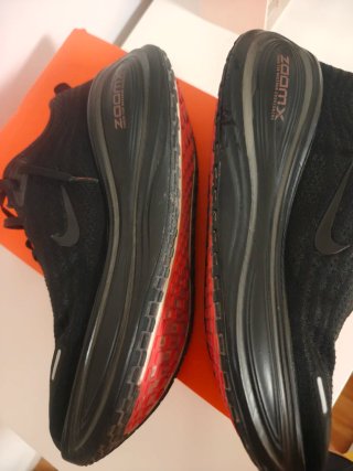 Zapatillas Nike Vomero 5 Talla 44.5