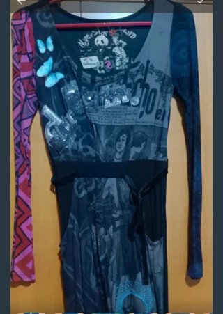 Lote 3 vestidos y 1 falda Desigual