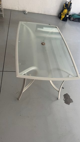 Mesa de comedor de jardín cristal y metal