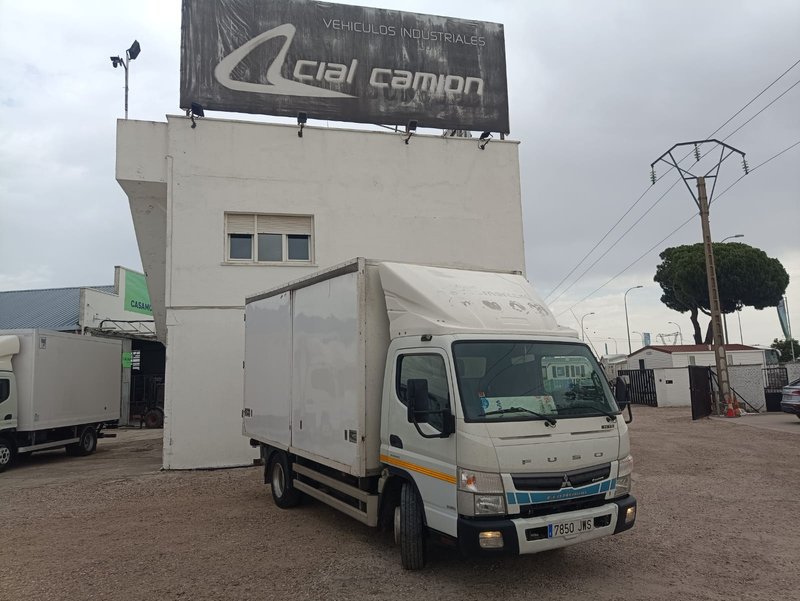 Mitsubishi Canter 2017 - foto 1