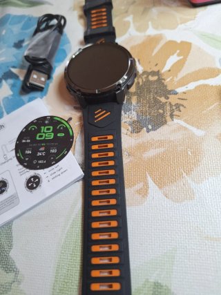 Reloj Inteligente Negro y Naranja