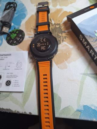 Reloj Inteligente Negro y Naranja