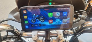 Honda Negra Touring con Baúl