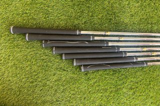 Hierros Titleist 704 CB 4-PW Diestro