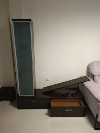 Mueble modular salón oscuro