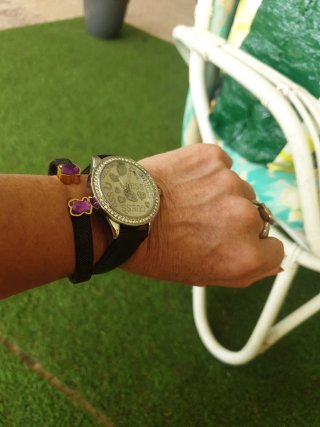 Reloj Guess Mujer Plata y Negro