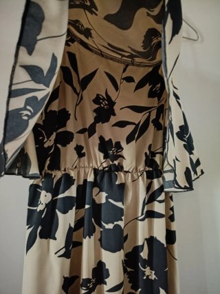 Abito lungo floreale beige e nero