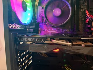 Fuente de Alimentación AeroCool VX PLUS 550W