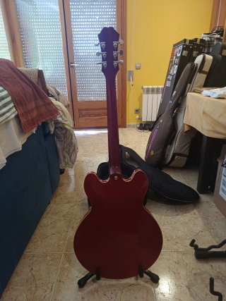 Epiphone DOT ES335 Cherry Guitarra