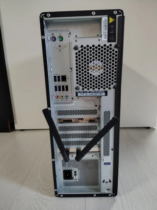 ThinkStation P520 - Xeon W-2123, 32Gb DDR4