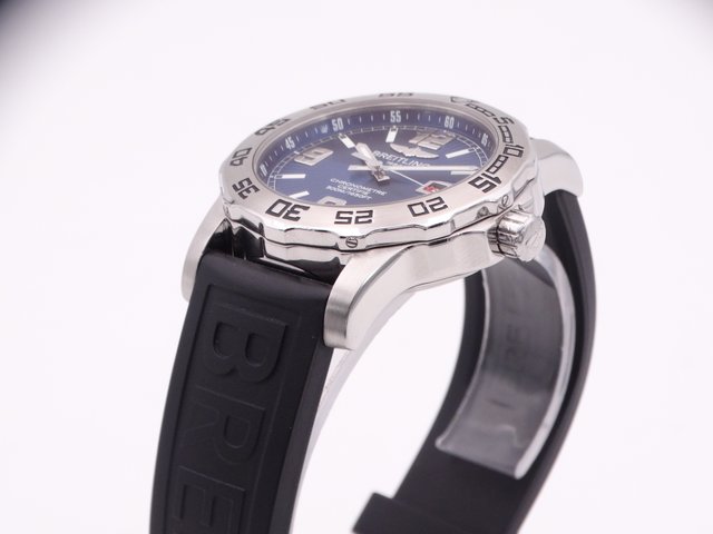 BREITLING Colt 44 Azul A74387