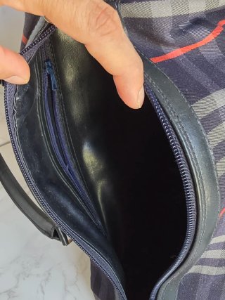 Borsa vintage Burberrys blu e grigia
