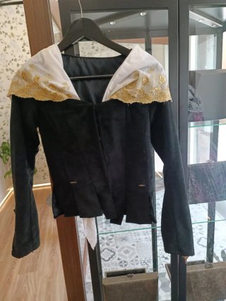 Traje de Fallera