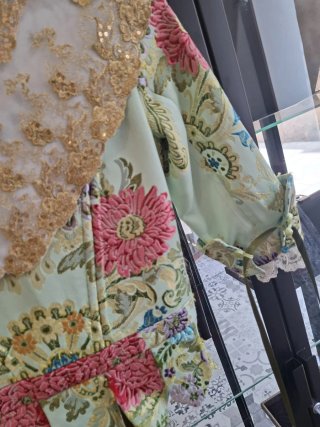 Traje de Fallera