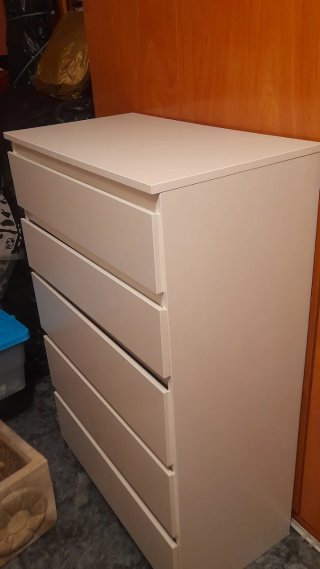 Cómoda blanca Ikea 1.10mx0.70mx0.40m Montada