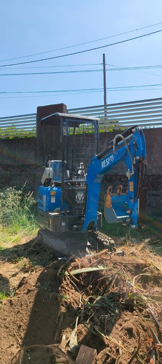 Trabajos con Mini Excavadora