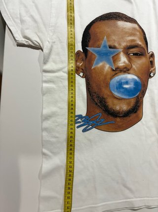 Camiseta Lebron James Bubble Gum Star