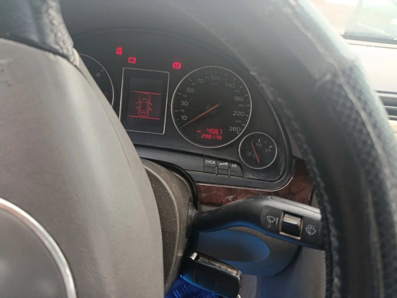 Audi A4 2002 - foto 1