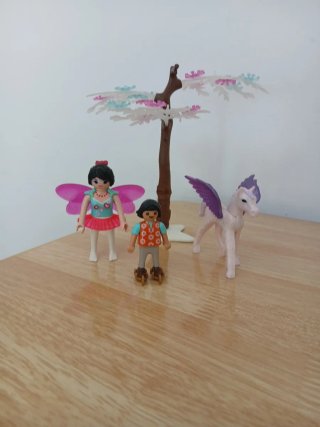 Playmobil Hada y Pegaso ,arbol patinero Todo 5€