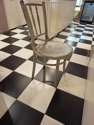 Silla vintage madera estilo Tonhe