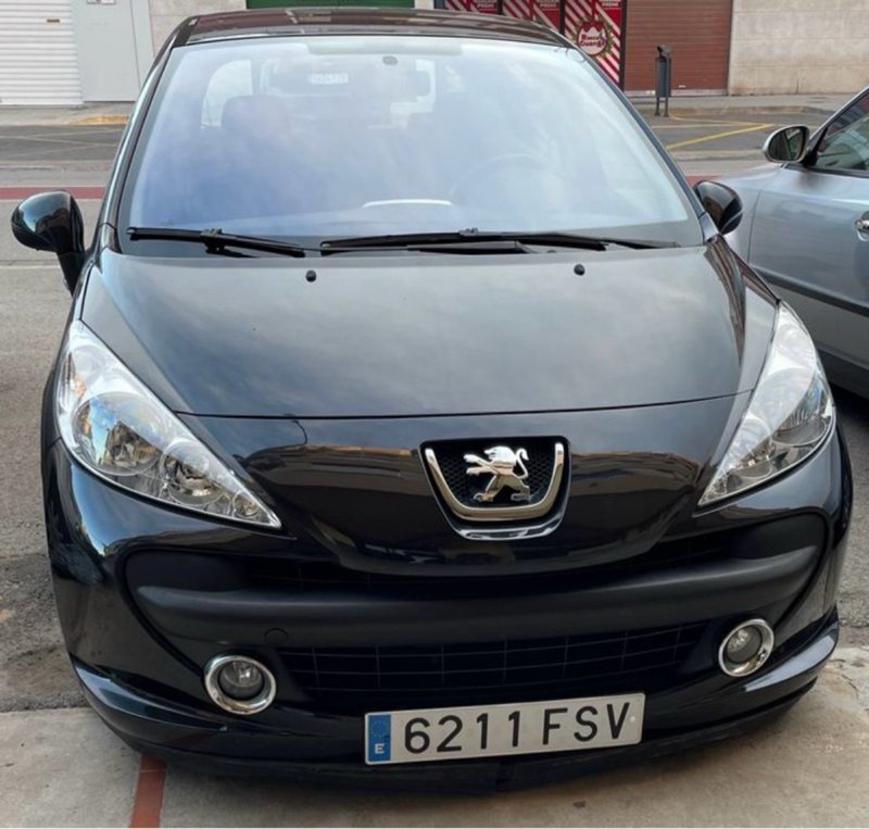 Peugeot 207 2007 - foto 1