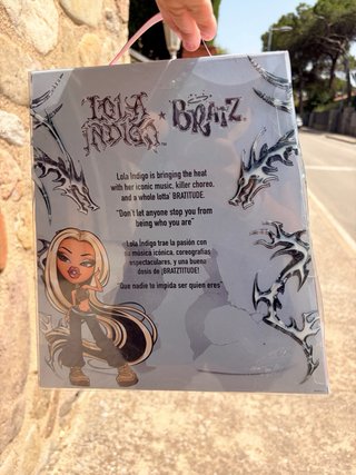 Bratz Lola Indigo Muñeca