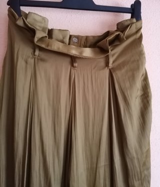 Pantalón verde oliva talla 36