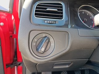 SIN ENTRADA! Volkswagen Golf 131c.v. 85000km!