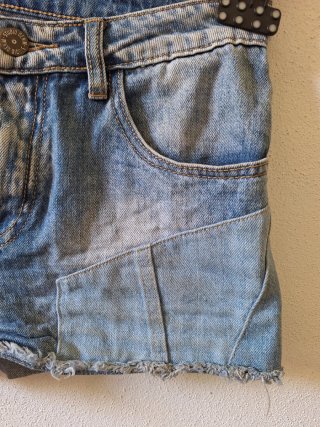 Pantaloncini jeans patchwork vita alta
