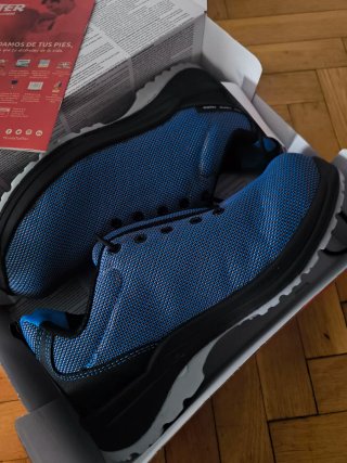 Zapatos de seguridad PANTER negros y azules