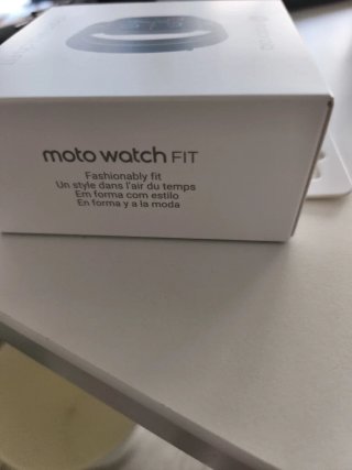 Moto watch fit