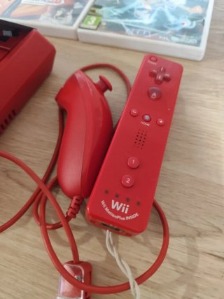 Console Wii Mini Rossa + Controller + Giochi