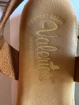 Sandalias Valeria's Marrón y Dorado