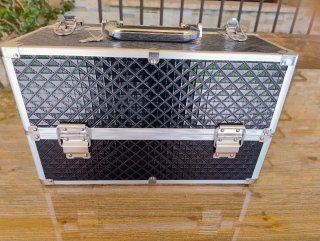 Maletín Organizador Maquillaje Negro y Plata