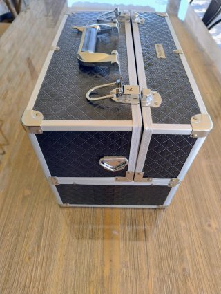 Maletín Organizador Maquillaje Negro y Plata