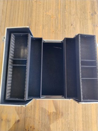 Maletín Organizador Maquillaje Negro y Plata