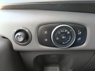 Ford Transit 2.0 CHASIS CAJA CERRADA PAQUETERO 130
