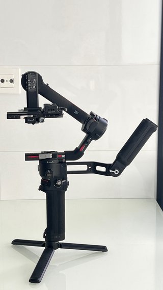 DJI RS 3 Pro Estabilizador Profesional
