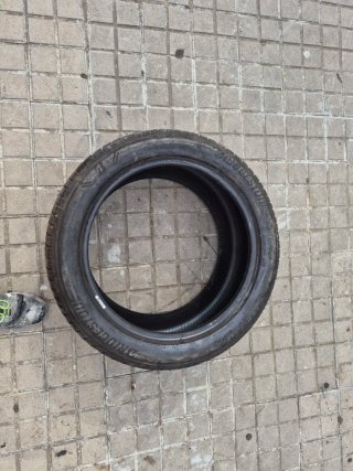 Neumatico brigestone alenza 305 40 r20 112y