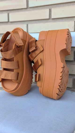 Sandalias UGG GoldenRise Plataforma Naranja T39