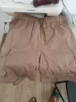 Bermuda hombre beige