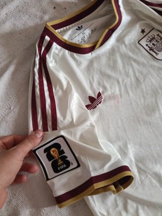 Camiseta España Adidas XL con parches oficiales
