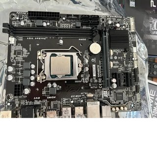 Placa Base Gigabyte H110M-S2H + Intel i5 6600
