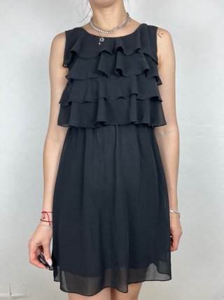 Vestido Negro DKNY con Volantes