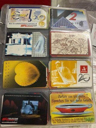 Stock di quasi 7kg di Schede Telefoniche