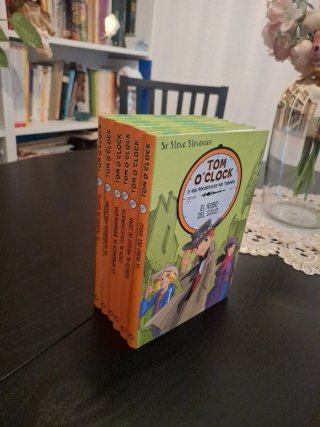 Libros Tom O'Clock
