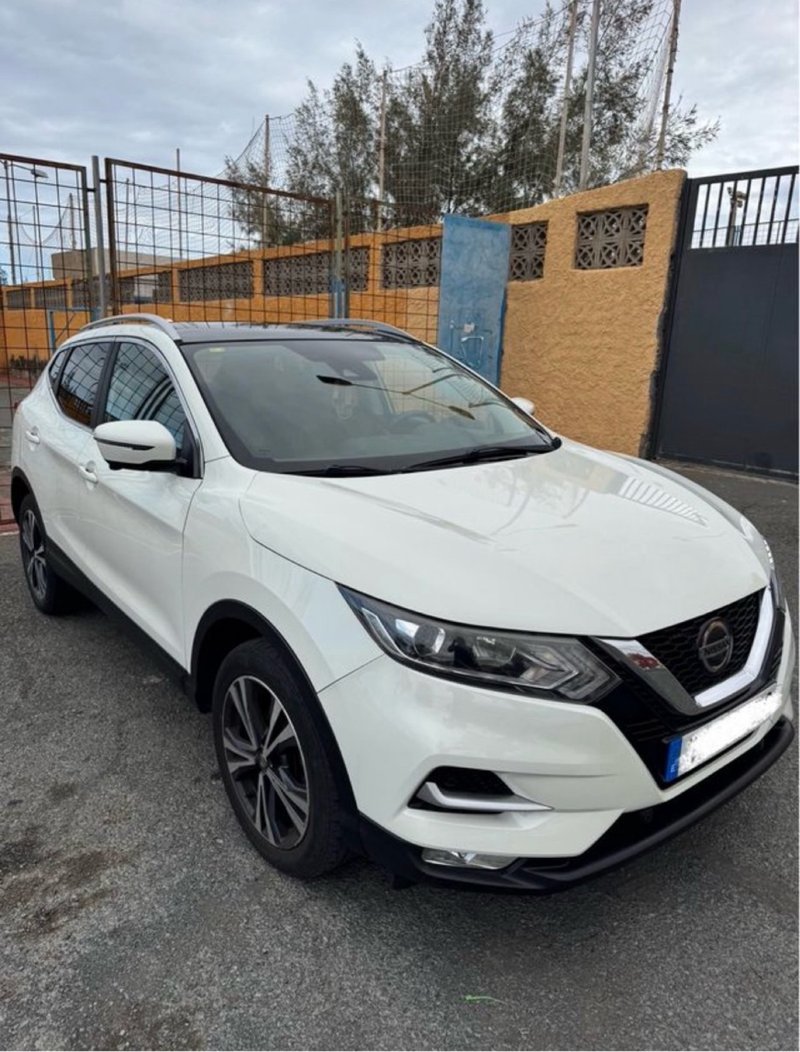 Nissan Qashqai Suv año 2018 blanco - foto 1