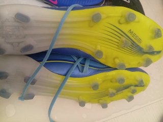 Botas de fútbol Adidas Messi Talla 41/8
